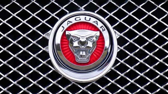 Легендарное спорт-купе Jaguar XK возродилось на новых рендерах 