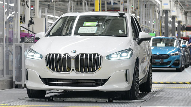 Новый переднеприводный компактвэн BMW 2-Series Active Tourer начали выпускать на заводе в Лейпциге