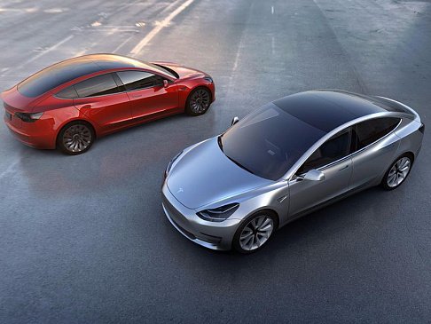 Tesla вновь снизила цены на электромобили Model 3