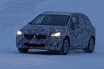 Революционный BMW 2-Series заметили на тестах