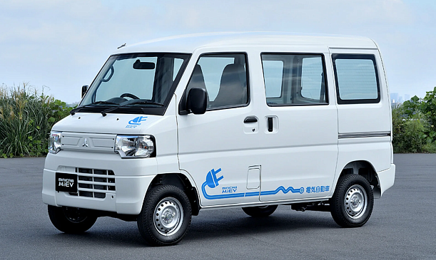 Mitsubishi выпустит новейший электрический фургон Minicab в декабре