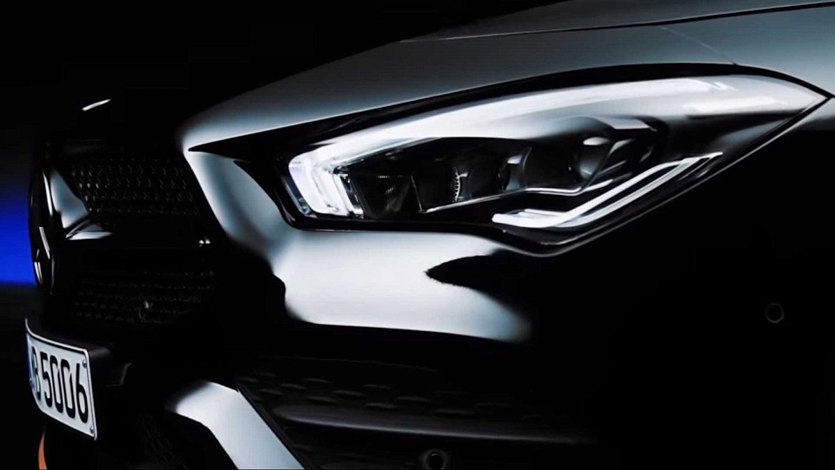 Mercedes-Benz CLA впервые показали на видео