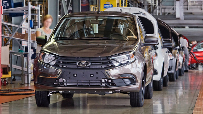 АвтоВАЗ с 4 октября приостановит производство модели LADA Granta и семейства B0