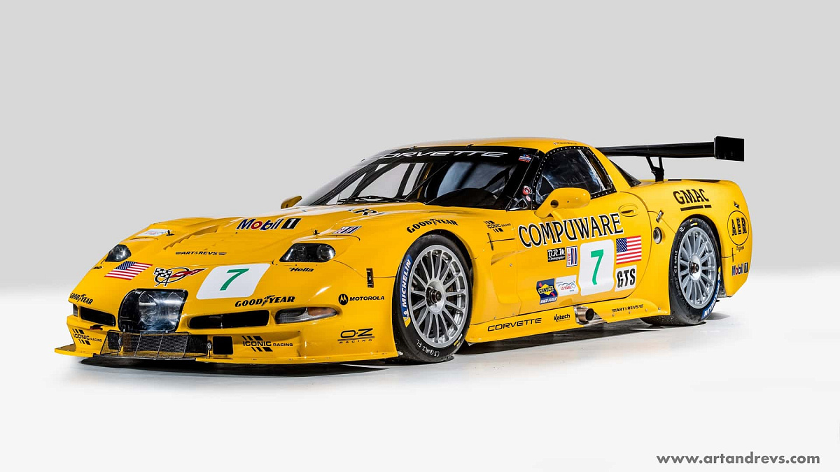 На аукционе продается невероятно редкий заводской гоночный Corvette