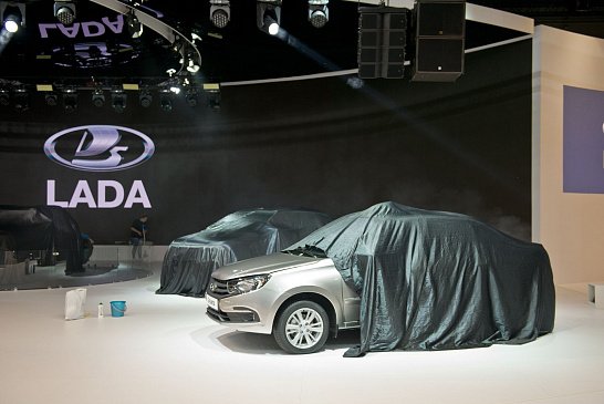 АвтоВАЗ меняет взгляды потребителей на собственный бренд LADA