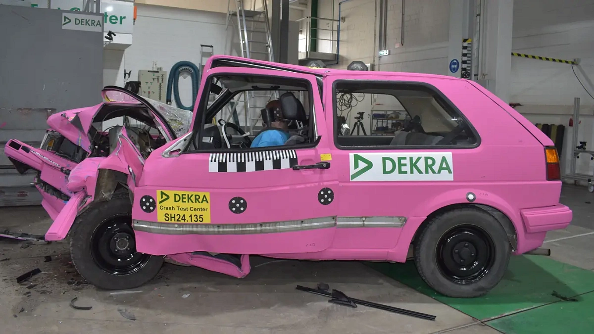 Безопасность авто: шокирующий краш-тест Golf 1989 и 2024 Безопасность авто: шокирующий краш-тест Golf 1989 и 2024