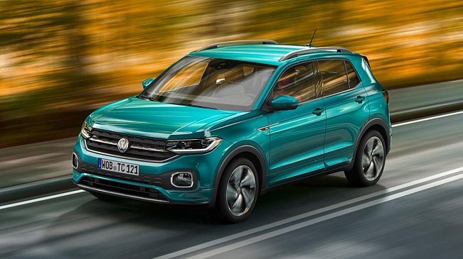В РФ начались продажи нового компакт-кросса Volkswagen T-Cross 2022 года за 3,3 млн рублей
