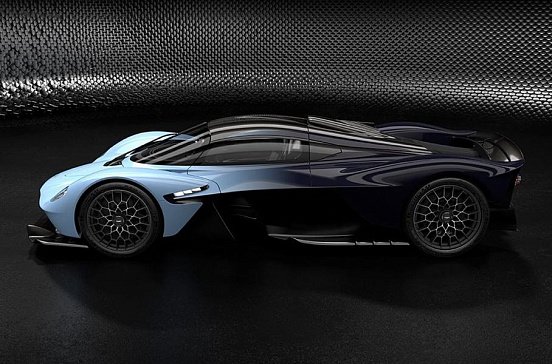 Aston Martin впервые опубликовала серийное изображение гиперкара Valkyrie