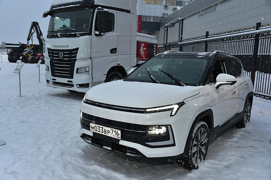 ТАСС: стоимость нового электромобиля «Москвич 3е» составит 3,5 млн рублей
