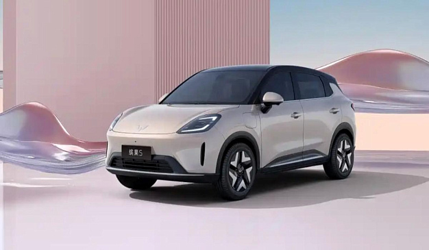 Недорогой электрокар Wuling Bingguo S готовится к выходу на рынок 