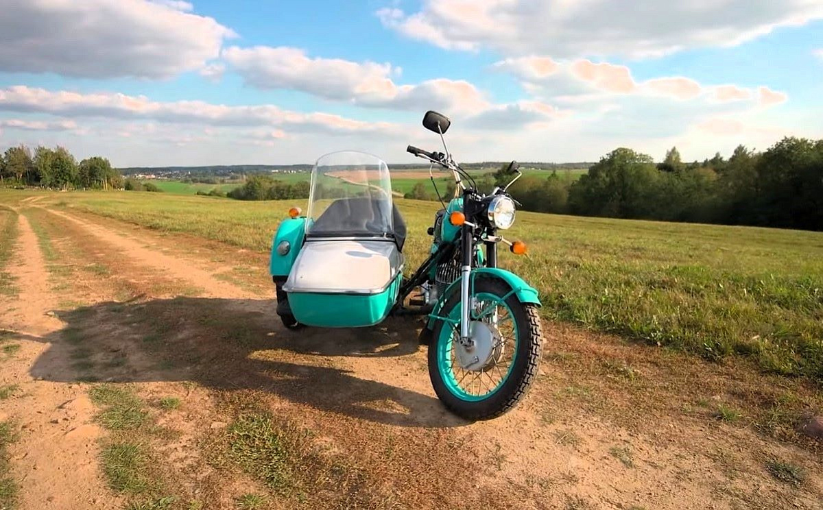 Советский мотоцикл с коляской ещё послужит или какую модель лучше купить сейчас для души