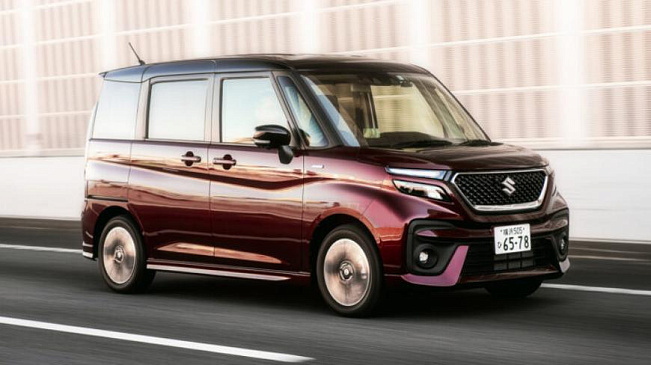В России стартовали продажи минивэнов Suzuki по цене LADA Granta