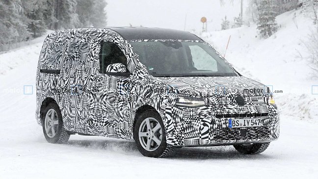 Новый Volkswagen Caddy заметили на зимних испытаниях