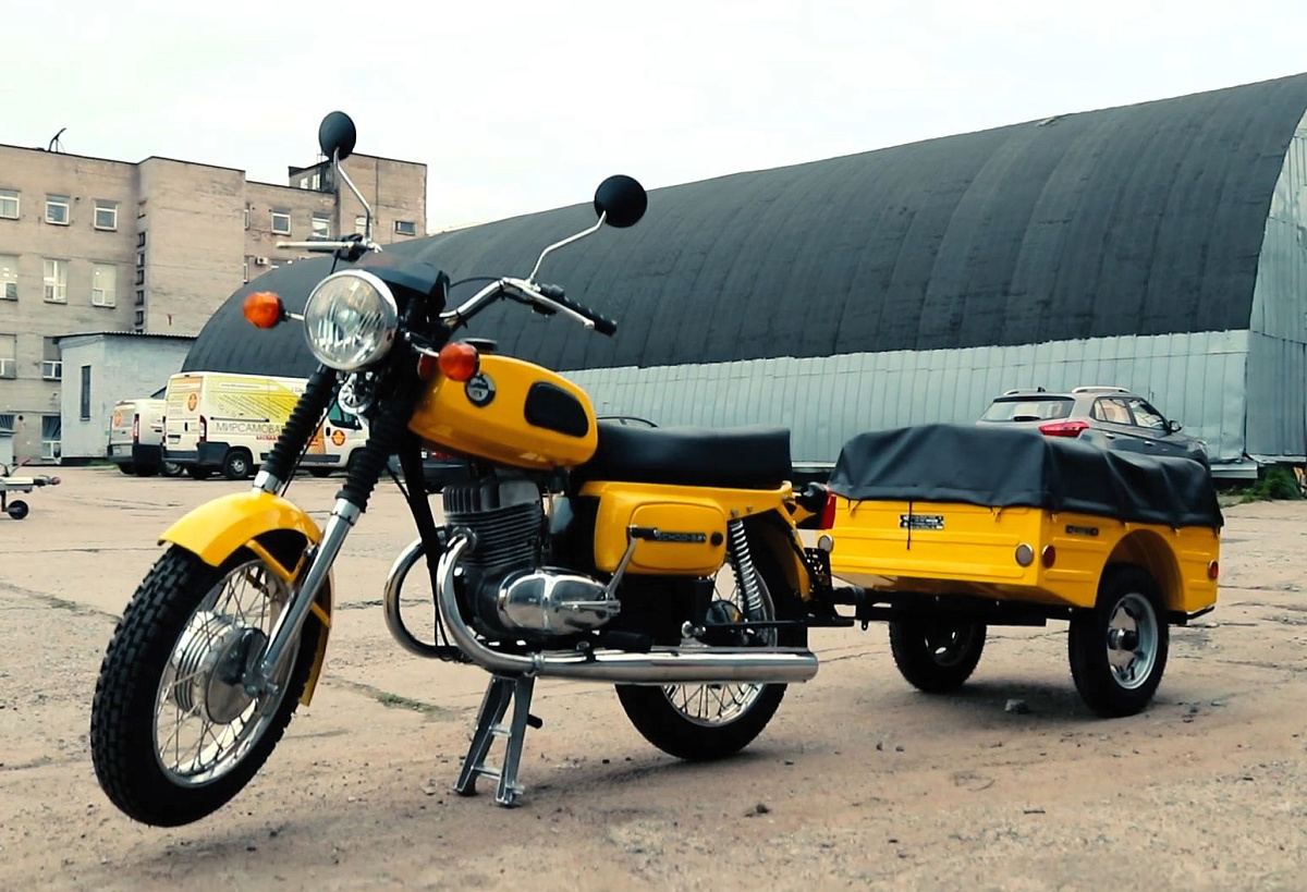 Советские мотоциклы с колясками и прицепами – в помощь простому труженику