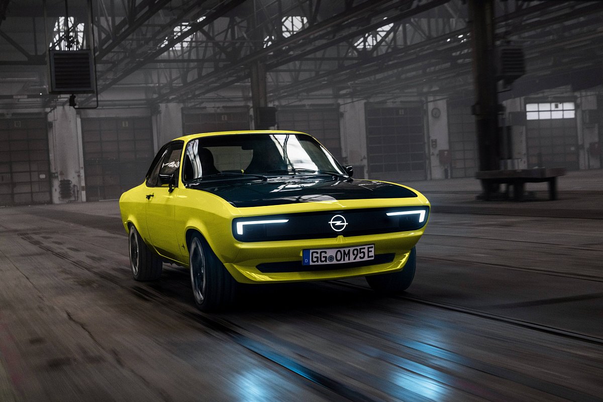 Концерн Opel заявил о выпуске полностью электрических моделей к 2028 году