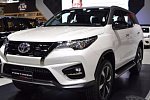 «Заряженная» Toyota Fortuner TRD появится в сентябре 2019-го