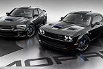 Dodge выпустил спецверсии Charger и Challenger Mopar Edition с синими акцентами и 485 л.с.