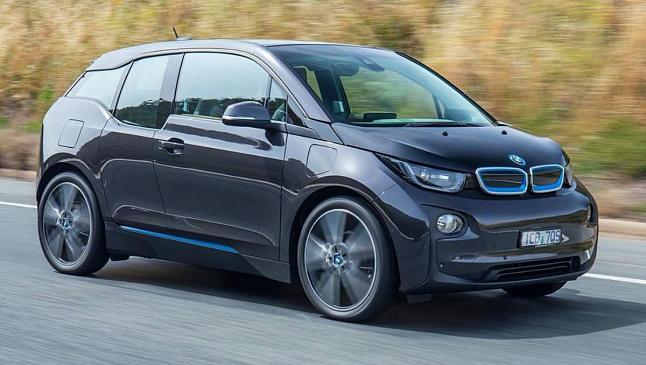 Компания BMW снимет с производства свой первый массовый электрокар BMW i3 