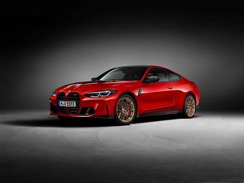 BMW представила специальную юбилейную версию моделей BMW M3 и M4 Edition 50 Jahre