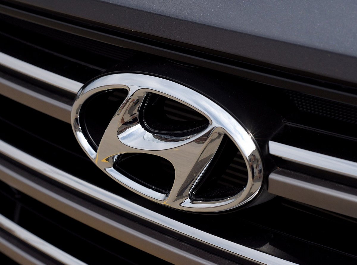 В сети опубликовали изображение 7-местной Hyundai Creta