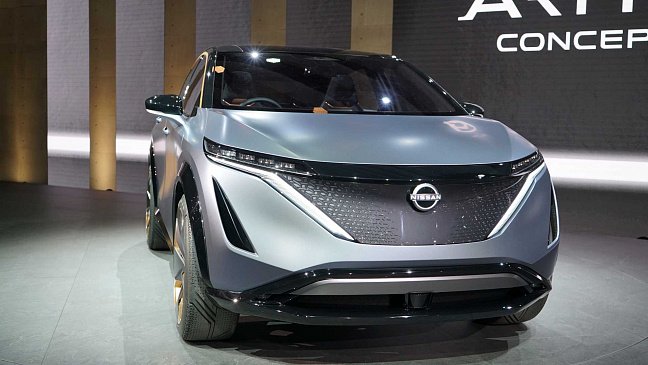 Nissan показал концептуальный электрический кроссовер Aria