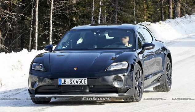Прототипы обновлённых Porsche Taycan и Taycan Cross Turismo показали на первых фото с тестов 