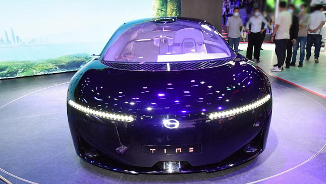 Китайская компания GAC представила в Гуанчжоу автомобиль будущего 