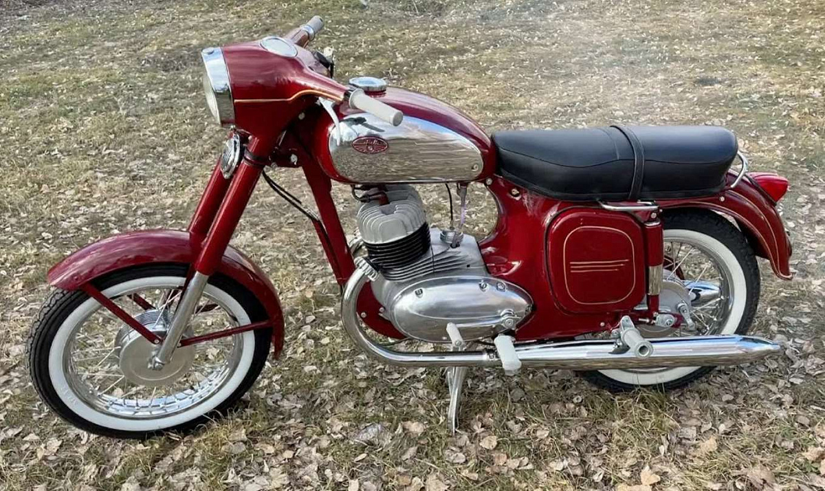 «Советские» мотоциклы Jawa – вспоминая безудержную юность