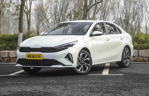 Kia Cerato китайского производства: что за седан за 2,05 млн предложили россиянам