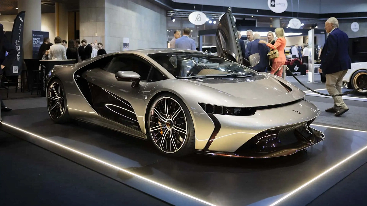 Новый суперкар от культовой студии Bertone получит мощный V10