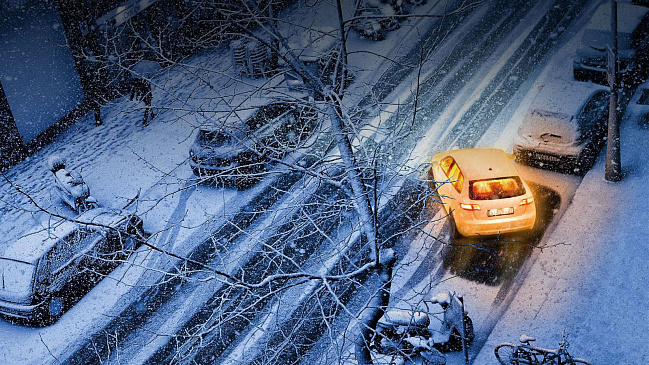 Эксперт поделился советами по правильному прогреву автомобиля на "автомате" зимой
