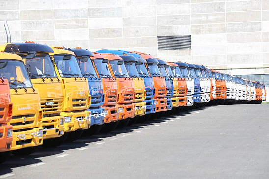 Продажи грузовых машин в России могут вырасти на 50-65% по итогам 2023 года