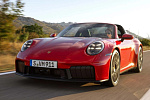 Porsche представила первый в истории гибридный вариант легендарного спорткара 911