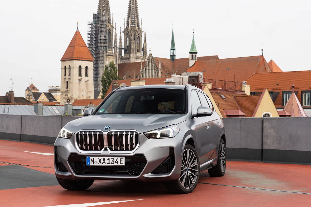 BMW Group более чем удвоила продажи электромобилей за первые девять месяцев 2022 года