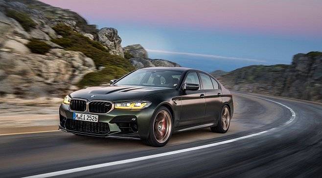 Официально представлен обновленный BMW M5 CS