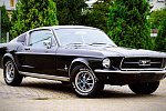 Этот Ford Mustang образца 1967 года полностью сделан из дерева