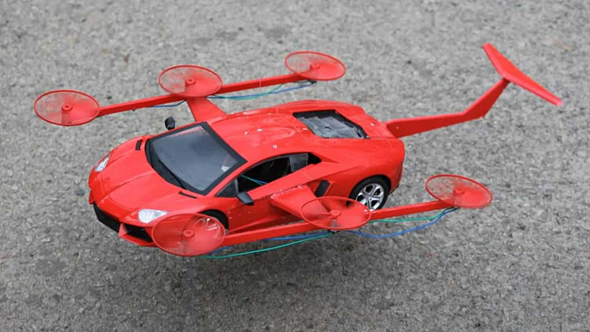 Эта копия Lamborghini Aventador на пульте управления может летать