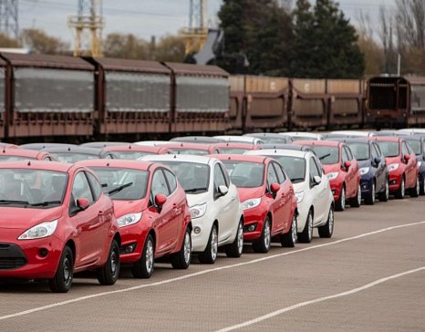Россия нарастила импорт легковых автомобилей почти на 83% с января по май 2021-го