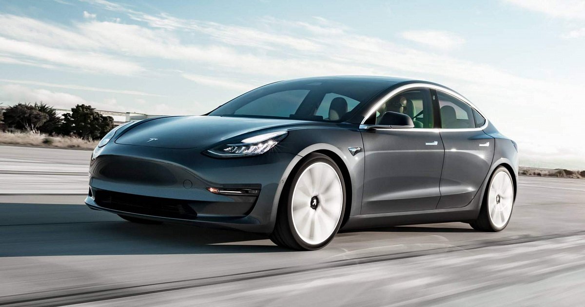 Tesla осуществляет бесплатную раздачу автопилота
