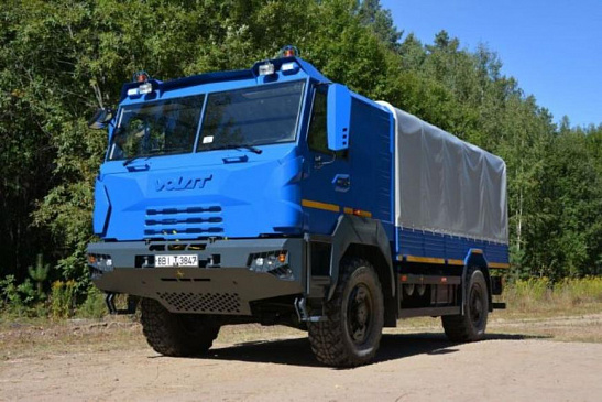 В Беларуси на базе военного вездехода 4x4 построили новую гражданскую автомашину
