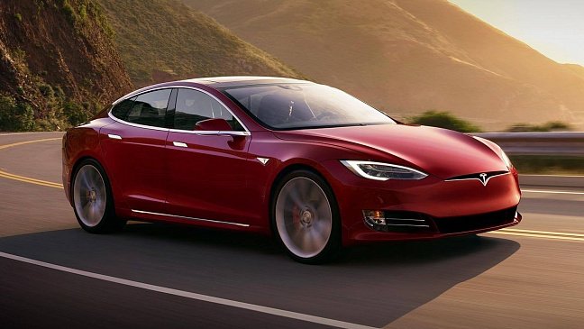 Tesla может потерять господство на рынке электрокаров в КНР