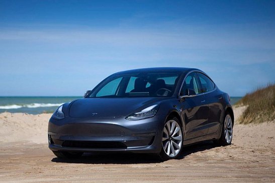 Продажи Tesla Model 3 в Китае увеличились в три раза