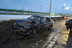 В Сызрани после столкновения автомобили раскидало по трассе