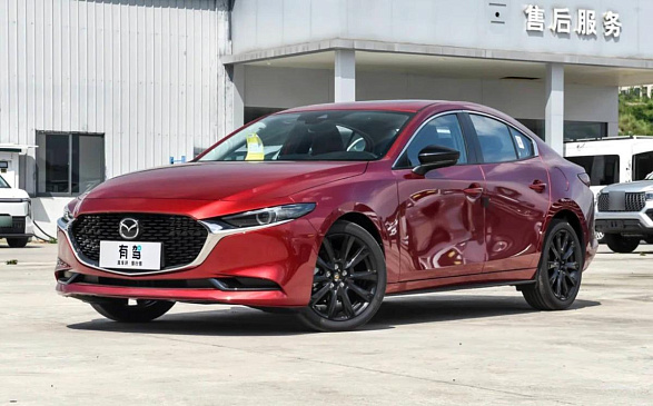 В России вновь продают новые Mazda 3: сколько они стоят 