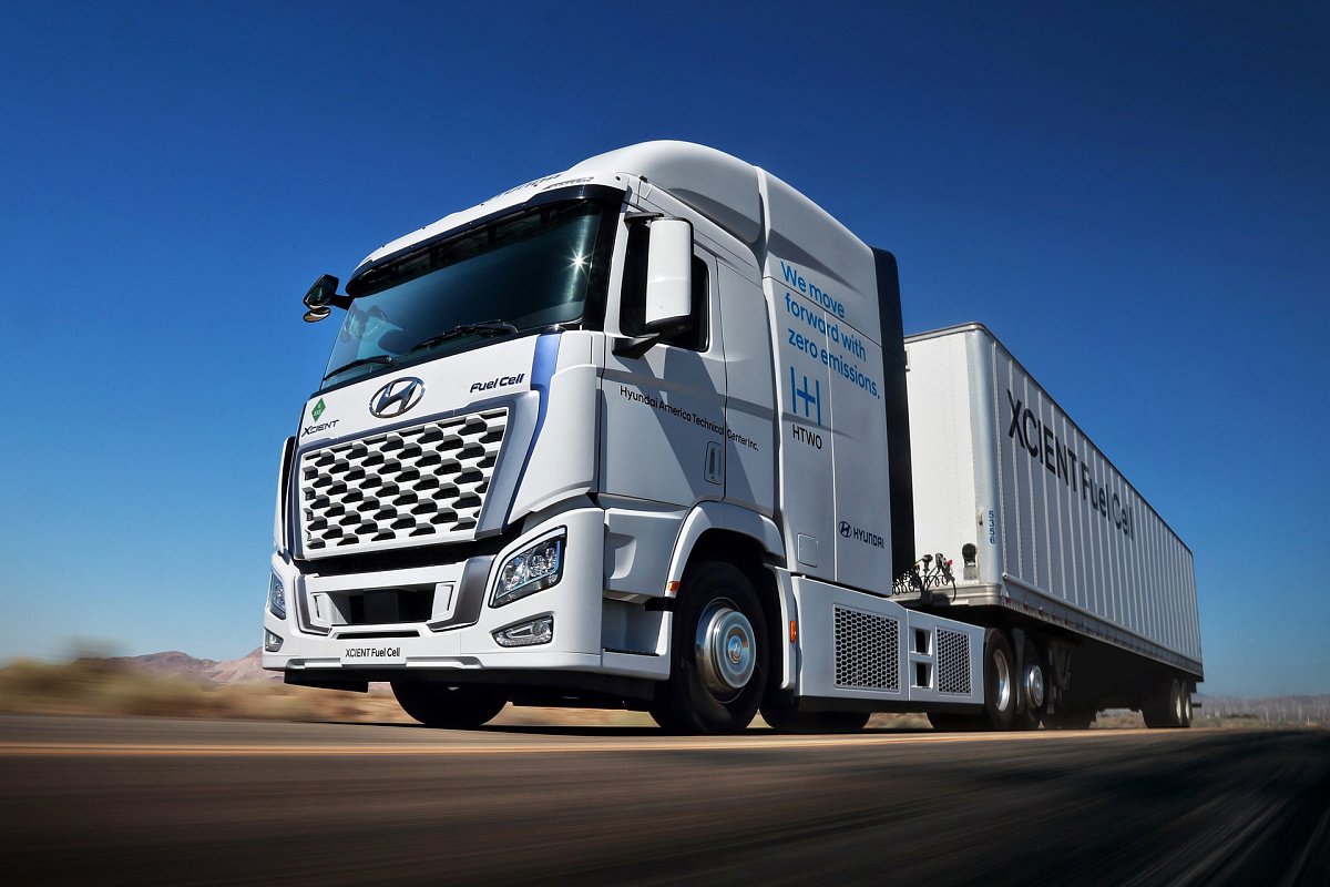 Концерн Hyundai доставит в США 30 грузовиков на водородном топливе
