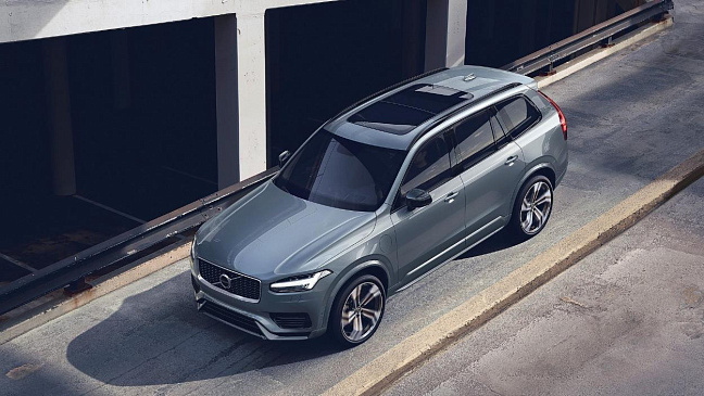 Volvo нашла неисправность в 12 000 проданных электромобилях