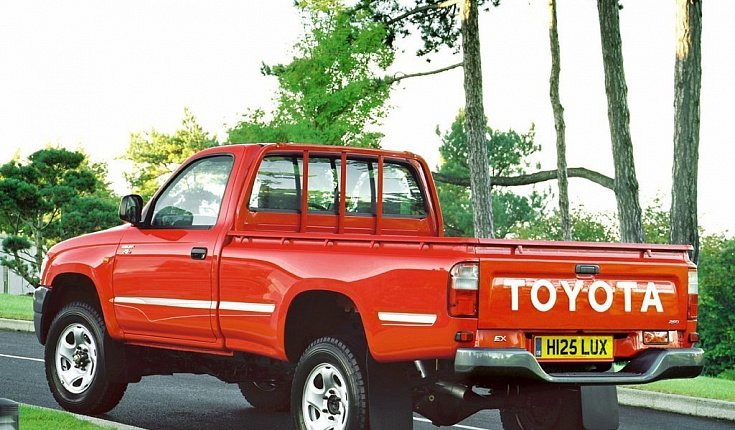 Toyota hilux vi