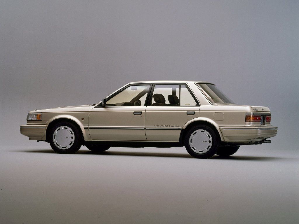 Nissan bluebird фото