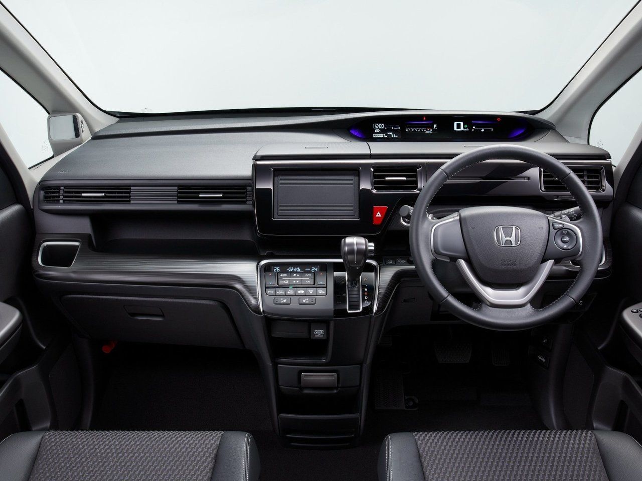 Honda stepwgn фото салона