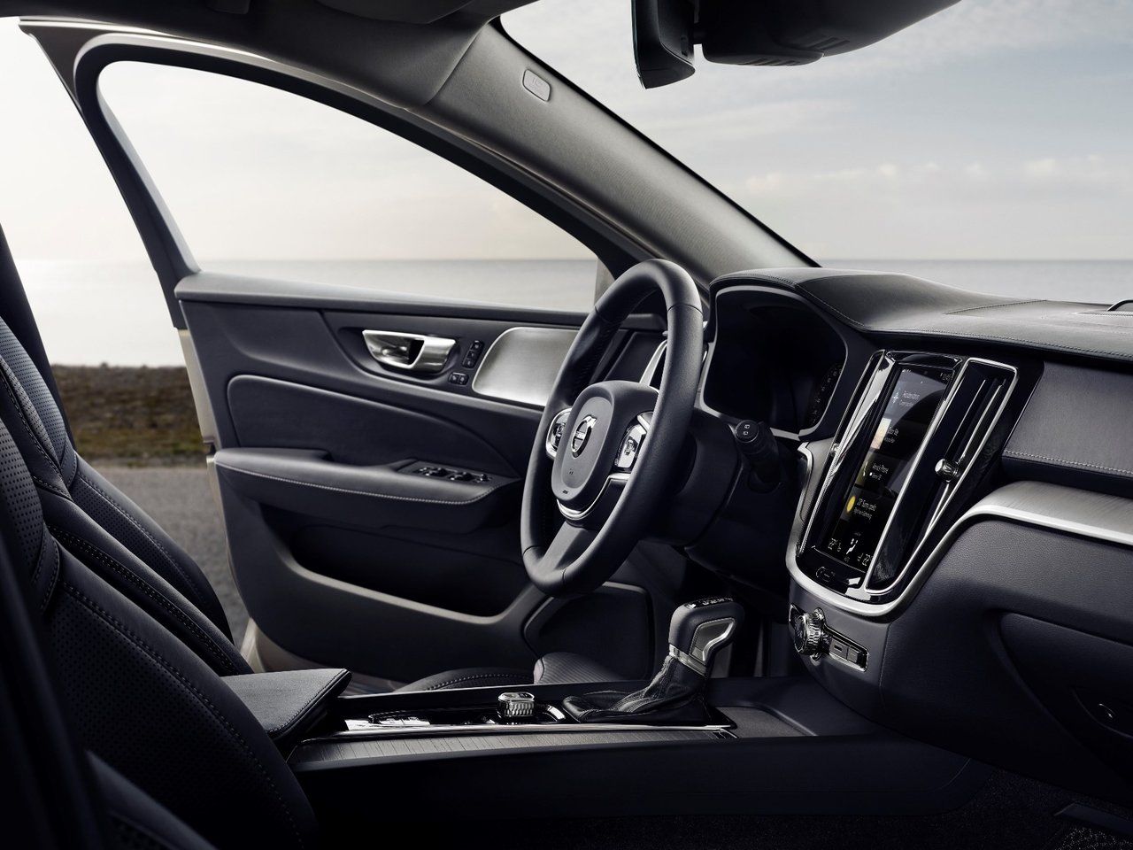 volvo v60 cross country интерьер